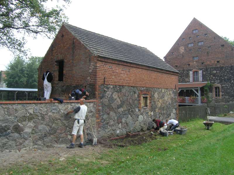 image003
