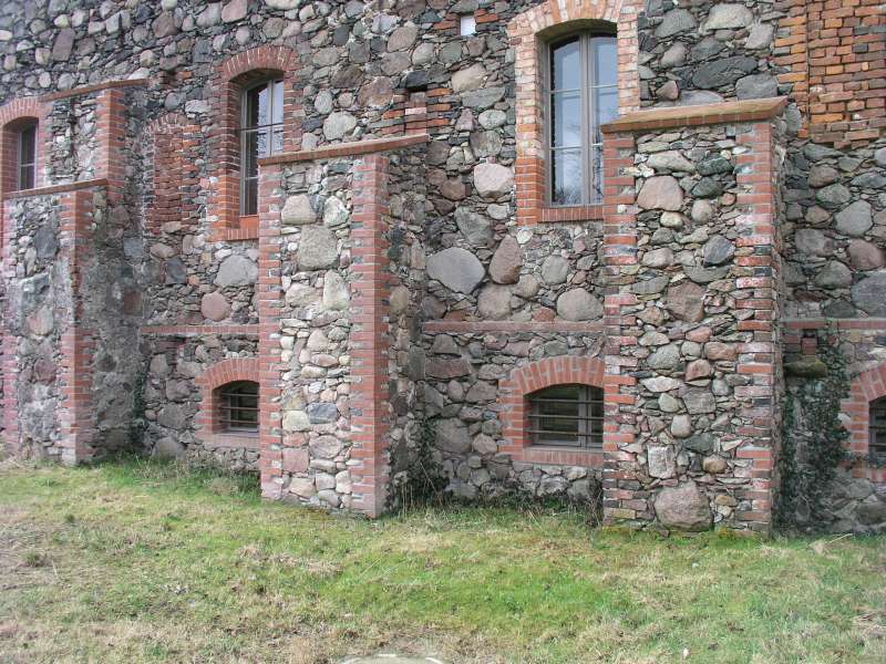 image011