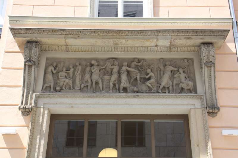 image011